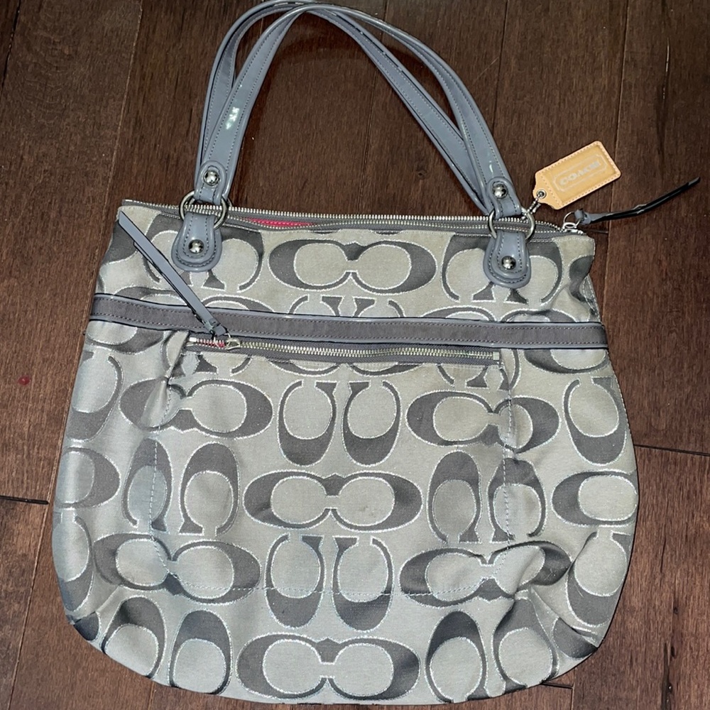 Gently worn coach handbag